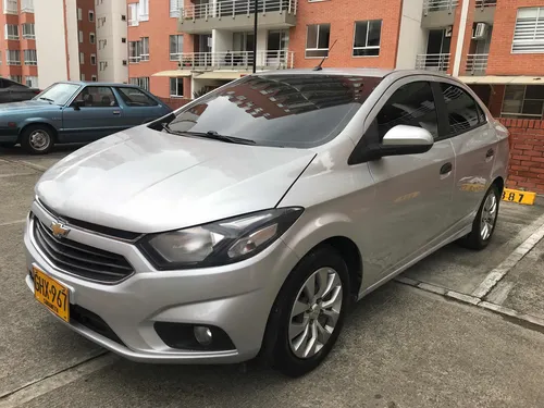 Chevrolet Onix LT 1.4 mecánico
