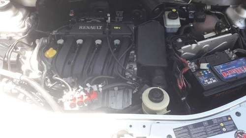 Renault Sandero Stepway 1.6 Confort 105cv 2010