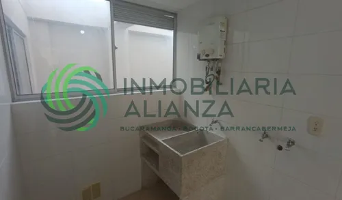 Apartamento En Arriendo En Provenza. Cod A16464