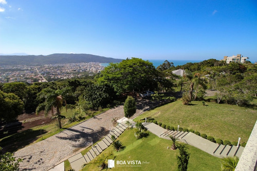 Imagem 22 de 30 de A Casa Onde Seu Sonho É Feito Está Em Suas Mãos, Oportunidade Ideal Para Fazê-lo. Bombinhas, Sc/ Cód 216 - Sc - Ca0003_boavis