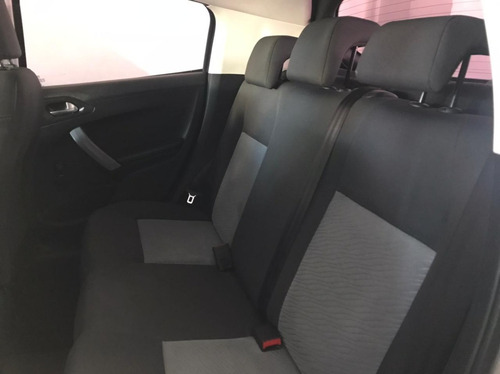 Peugeot 208 1.5 Active Año 2014 - Liv Motors