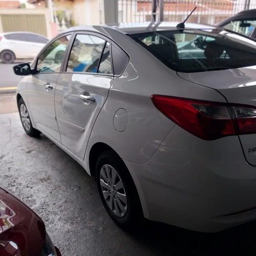 Hyundai HB20S 1.6 Comfort Plus Flex Aut. 4p