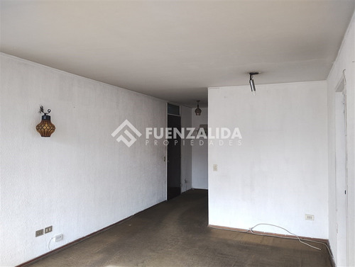 Departamento En Venta De 2 Dorm. En Providencia
