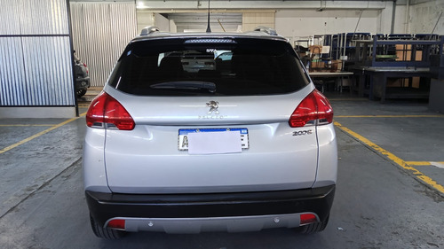 Peugeot 2008 1.6 Feline