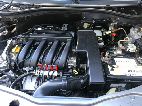 Renault Duster Ph2 Dynamique 1.6 Año 2018 - Liv Motors