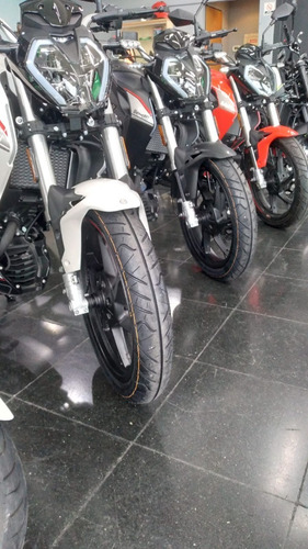 Imagen 15 de 19 de Benelli 180 S - Agrobikes (no Bajaj Rouser) Naked Verde Lima