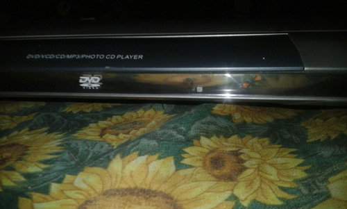 Reproductores De Dvd Combo X3 + Reproductor Cassette