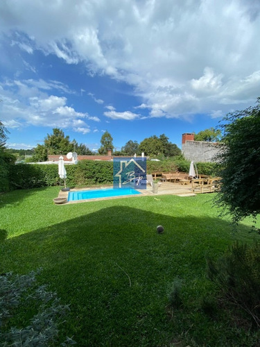 Casa En Venta , Jardines De Cordoba, Punta Del Este - Ref: 1488