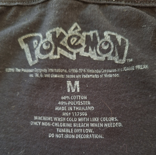 Playera Negra -picachu- Pokemon Manga Corta Talla-m Py49 (Usado)