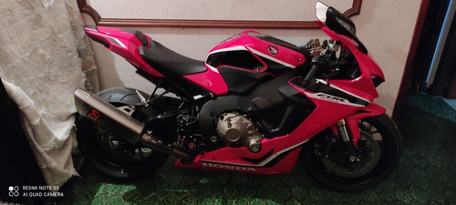 Honda Cbr 1000rr Fireblade