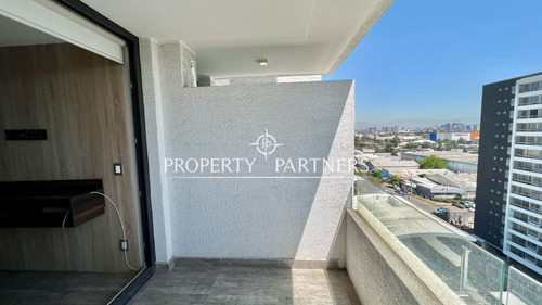 Propiedad En Arriendo En Calle Santa Cristina, Mac...