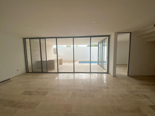Imagen 2 de 14 de Casa En Venta En Mérida Cabo Norte Privada Ravenna