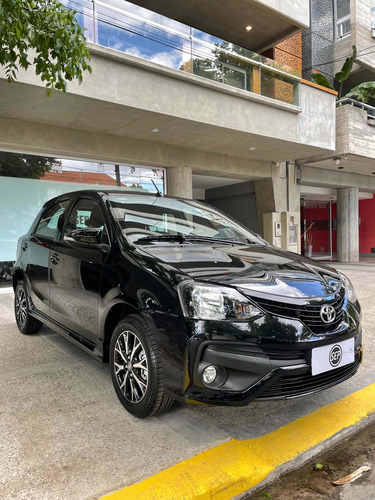 Imagen 4 de 18 de Toyota Etios 2022 1.5 Xls At