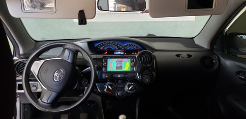 Toyota Etios X 1.3