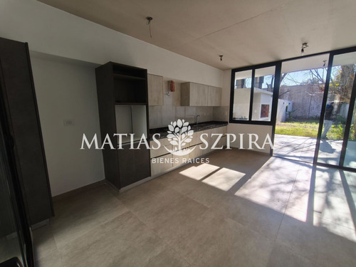 Casa En Venta En Ituzaingó Norte