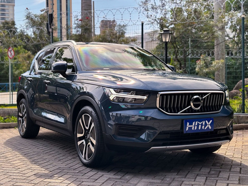 Volvo XC40 1.5 T5 Momentum Recharge (plug-in) 5p Hibrido