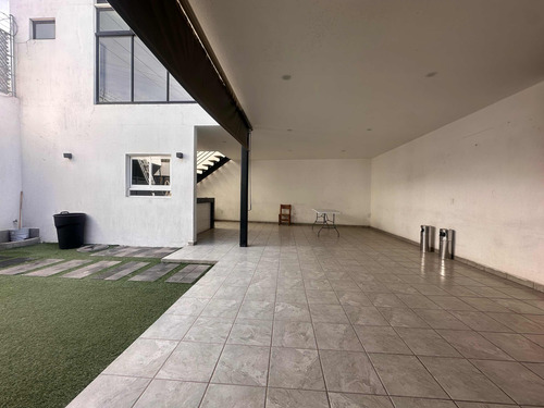 Oficinas / Bodega 175m2 3 Baños Excelente Ubicación Al Sur