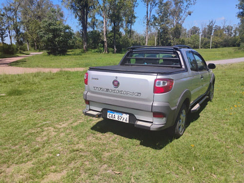 Fiat Strada 1.4 Trekking Cd