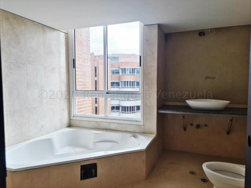 Apartamento Nuevo En Venta Mirador De Los Campitos 24-25194