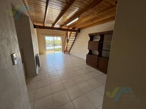 Venta Ph 3 Ambientes, Condominio Piedras Blancas, Villa Morra, Pilar