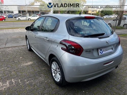 Peugeot 208 Allure 1.6 Vti