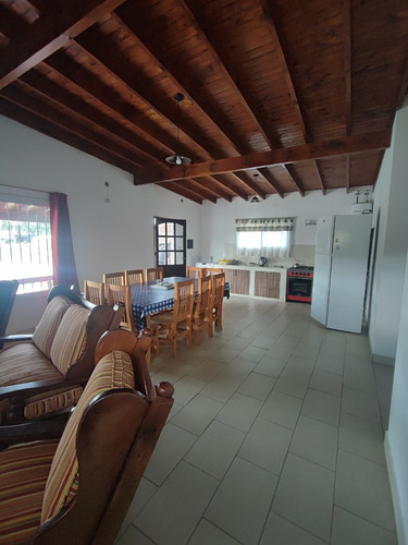 Quinta Los Pinos, 8 Personas