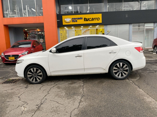 Kia CERATO FORTE 1.6