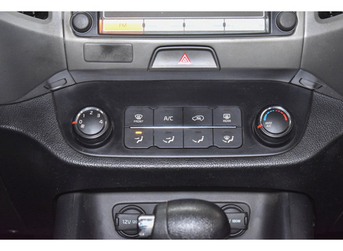Kia Sportage 2.0 LX 4X2 16V FLEX 4P AUTOMÁTICO