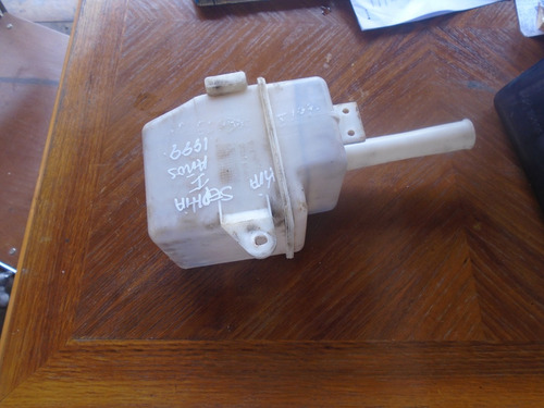 Vendo Tanque De Wiper De Kia Sephia, Año 1999