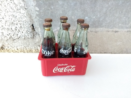 Antigua Rejita Con Mini Botellas Coca Cola De Colección Orig