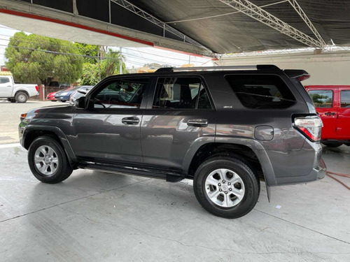 Imagen 7 de 15 de Toyota 4runner Sr5 Americana