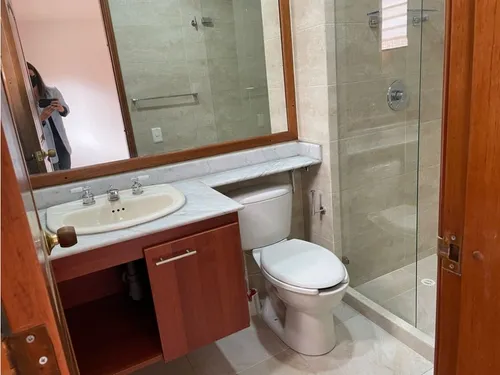 Vendo Hermoso Apartamento En Chicó Navarra