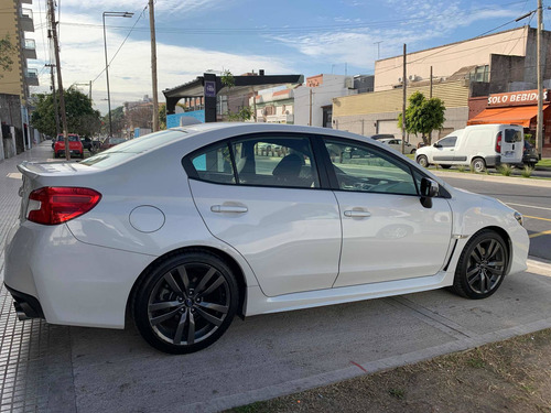 Imagen 8 de 11 de Subaru Wrx 2018 2.0 268cv 6mt