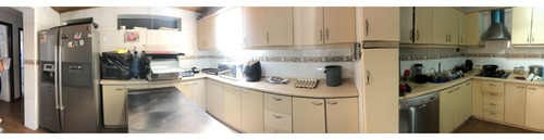 Vende 2 Casas Total 6 Dorm, 3 Baños, 2 Cuadras Metro El Bosq