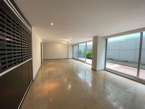 Imagen 7 de 23 de Garden House Con Terraza. Iluminado Y Moderno. Aristóteles