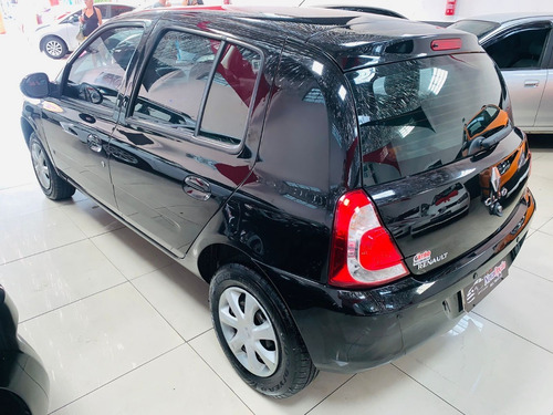 Imagem 6 de 10 de Renault Clio - 2014/2015 1.0 Expression 16v Flex 4p Manual