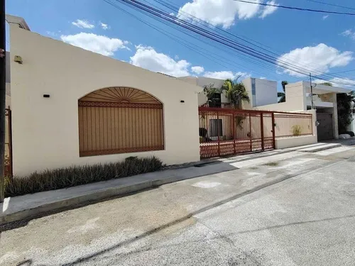 Espectacular Propiedad En Venta En Montebello (fvc-2589)