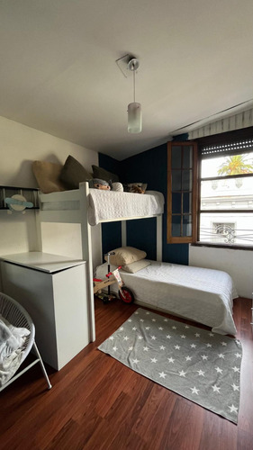 Venta Casa De 2/3 Dormitorios Con 3 Garajes En Bella Vista