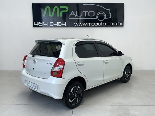 Imagem 3 de 13 de Etios 1.3 X 16v Flex 4p Manual