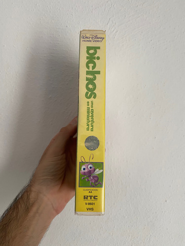 Película Animada Bichos En Vhs Disney Pixar (Usado)