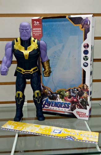 Muñeco Marvel Thanos Vengadores