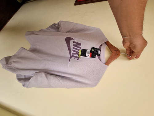 Polera Sudadera Nike Essentials Zerocod Cu4507-910