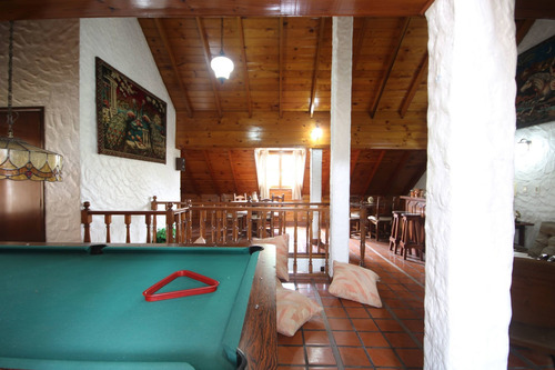 Imagen 24 de 30 de Venta Casa 7 Ambientes Caballito Pileta Cocheras