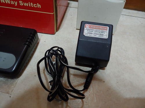 Switch Encore Enh916p-nwy 10/100mbps 16 Puertos (Usado)