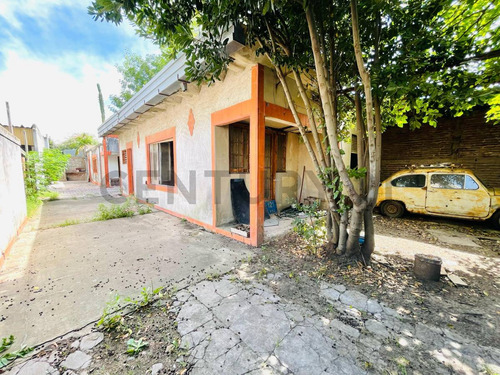 Galpón En Venta En Villa Elvira, La Plata.