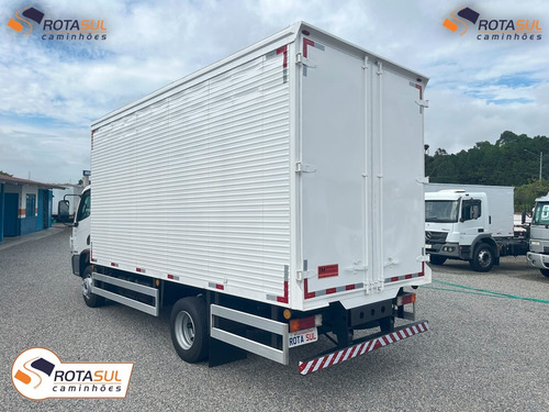 M.benz Accelo 1016 2019