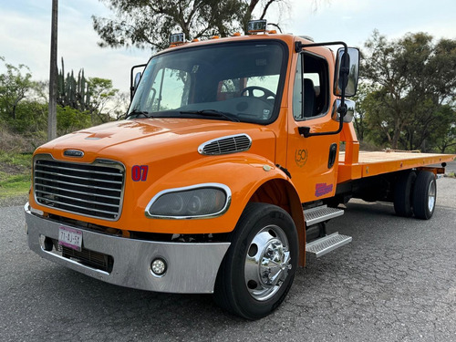 Freigntliner M2 2013, Funcionando Al 100, Con Plataforma