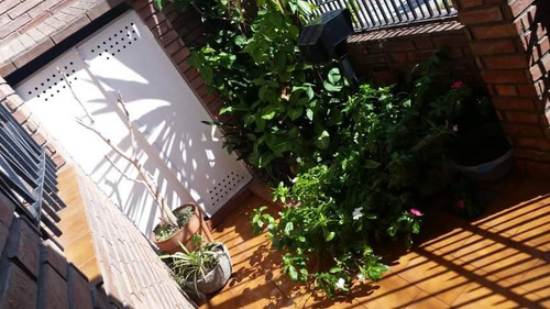 Ph En Planta Baja Con Patio Y Terraza Próximo A Avenida Mitre