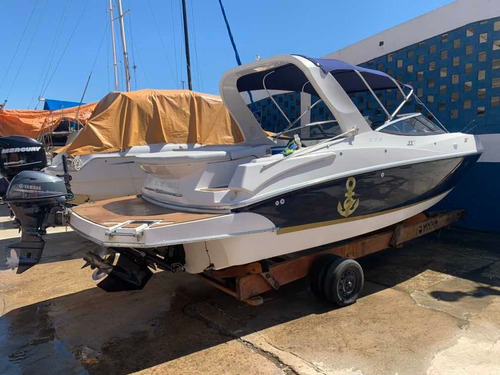 Vendo Lancha Ventura Confort V270