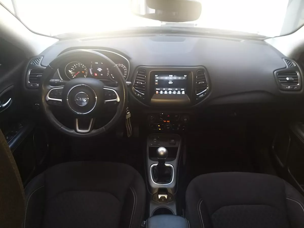 Jeep Compass 2.4 Sport